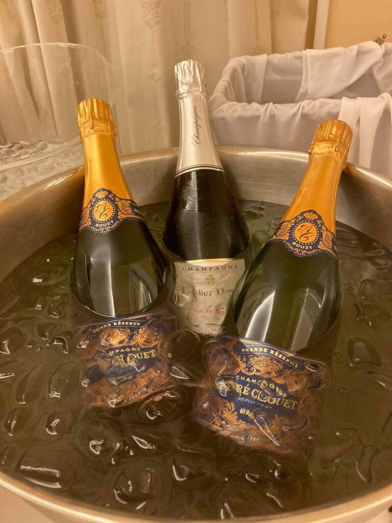 champagne s PMP na Zámečku v Petrovicích